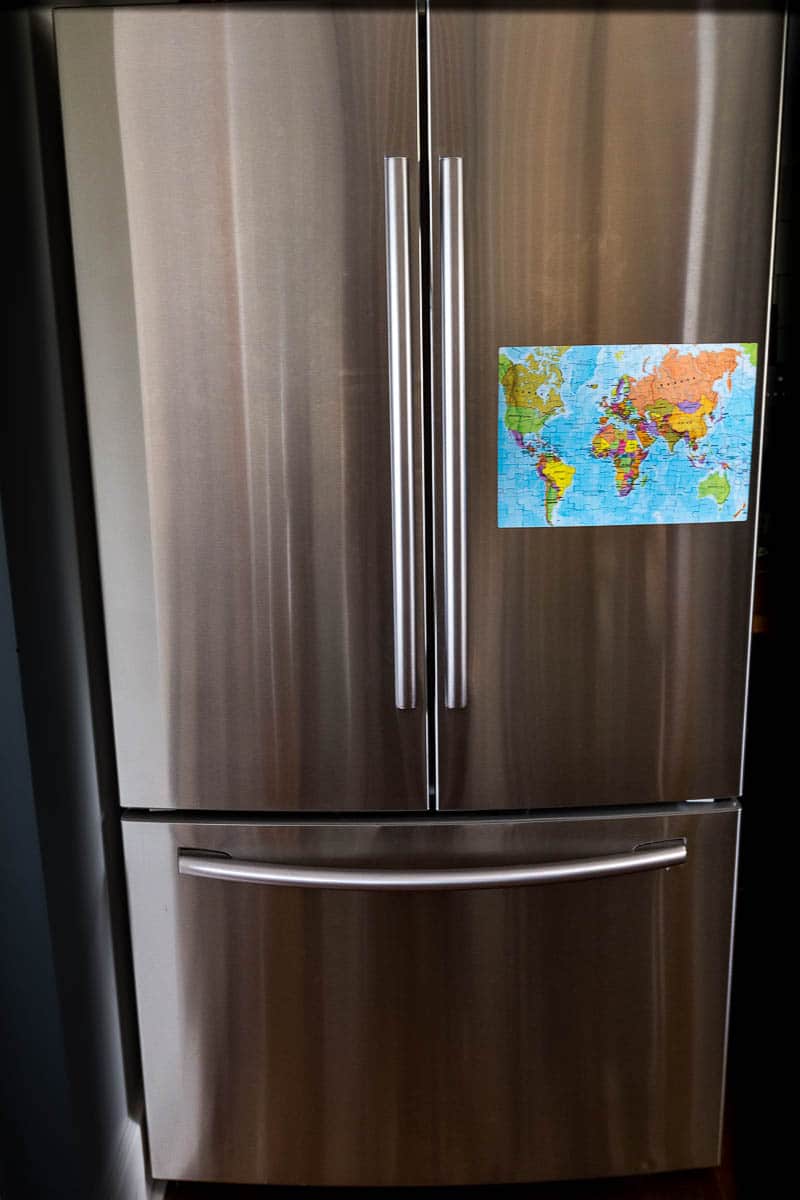 Puzzle magnétique du monde (en français) - 100 pièces | Maps International puzzle Maps International 